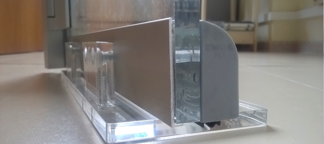 Автоматический порог для стеклянных створок 1760GD inst_1760_2.jpg